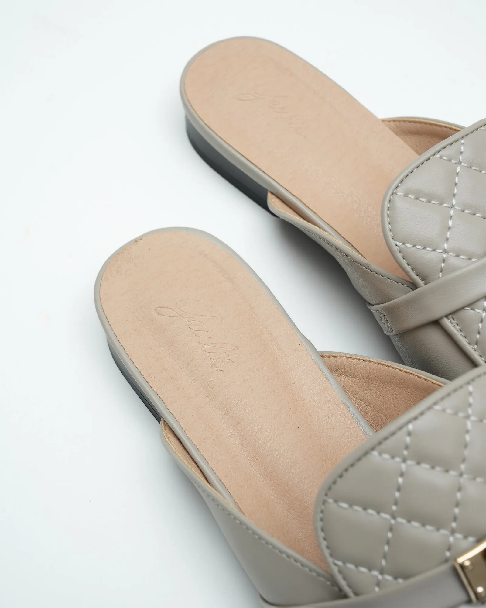 PARISIENNE MULES