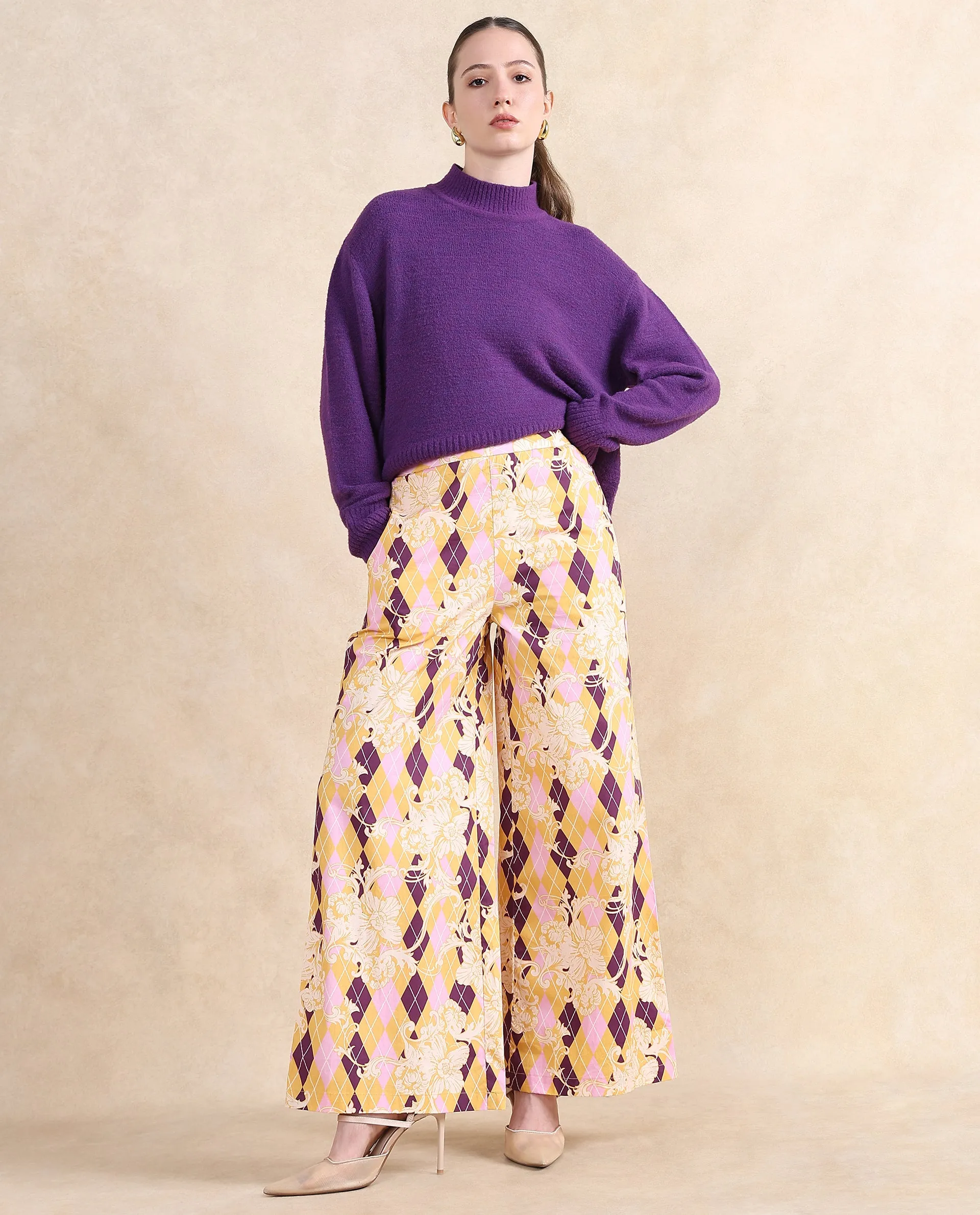Rareism Women Bari Light Multi Cotton Fabric Zipper Closure Wide Fit Ankle Length Geometric Print Trouser