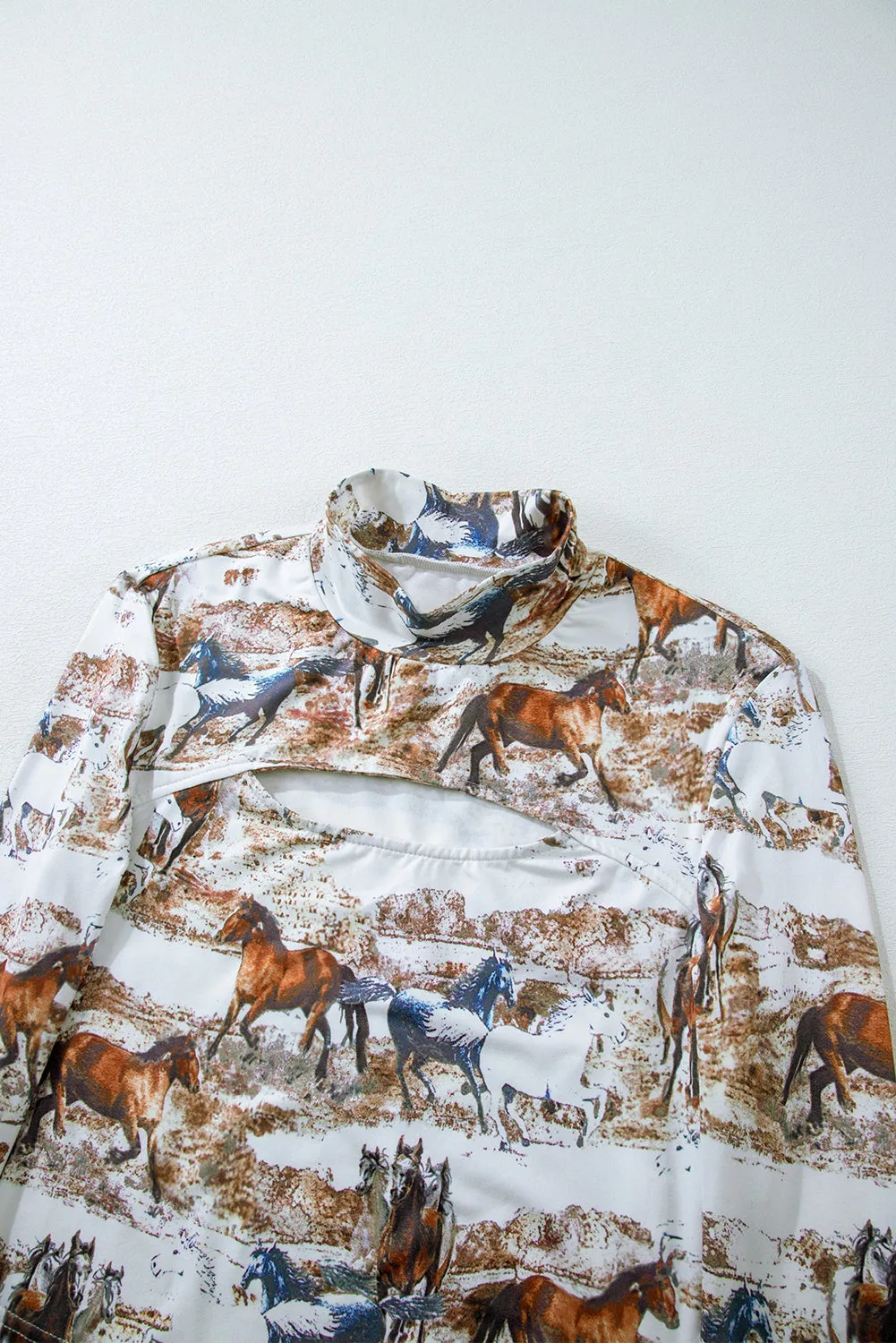 Western Wild Horses Print Hollow-out Long Sleeve Top