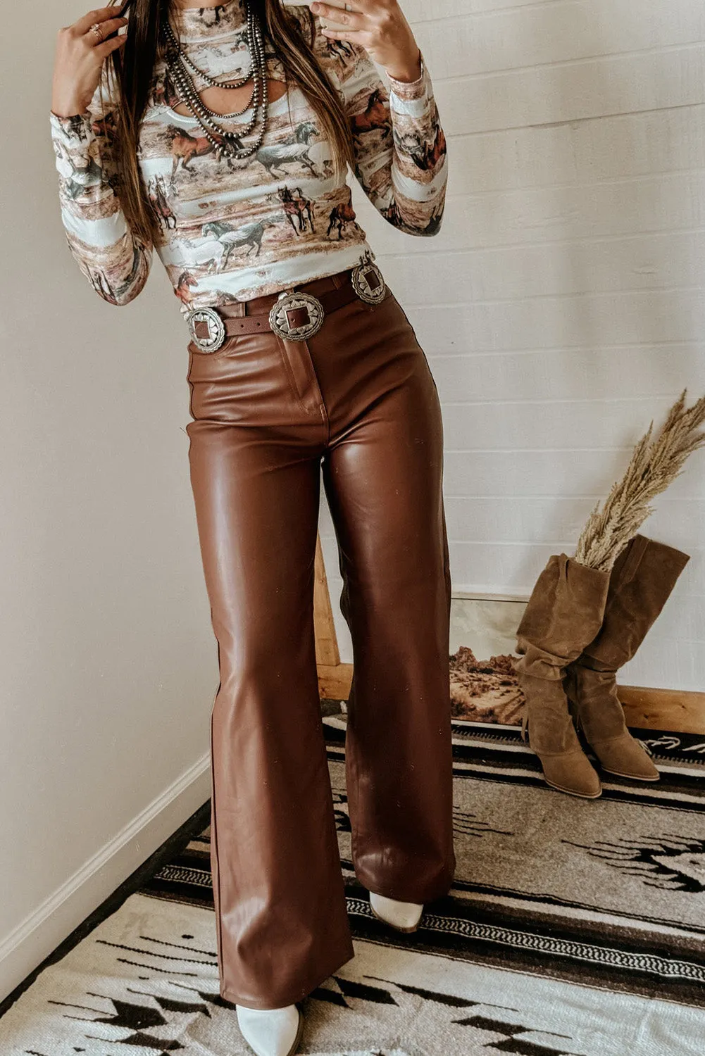Western Wild Horses Print Hollow-out Long Sleeve Top